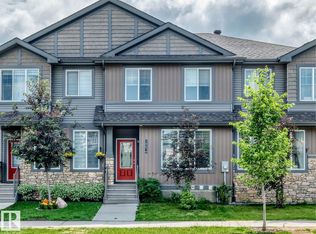 1261 Rosenthal Blvd, Edmonton, AB T5T7L3