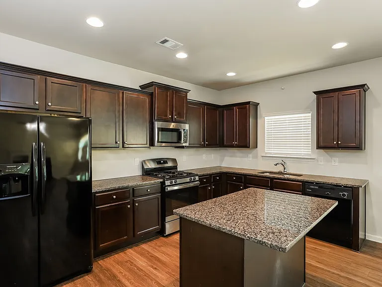 73 Foggy Creek Ln — Photo 8