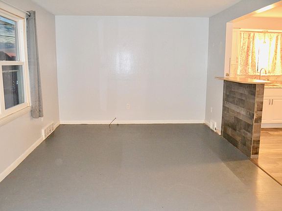 4th image of 35 Park Ave
