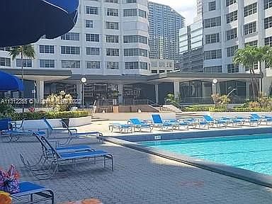 1st image of 905 Brickell Bay Dr APT 1931