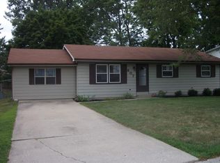 807 Mohawk Dr, Angola, IN 46703