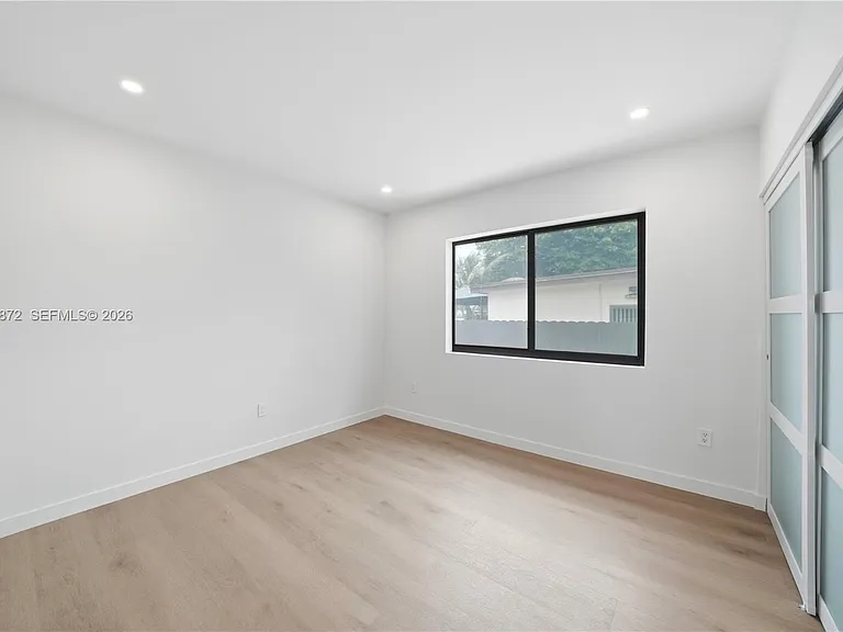 1861 NW 27th St #2 — Photo 8