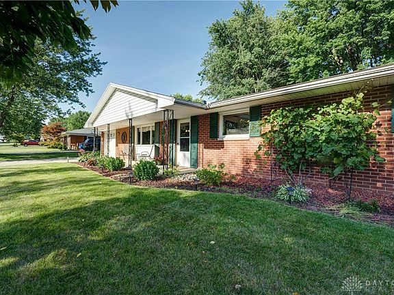 4th image of 1165 Donald Dr