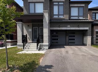 28 Vickery St, Whitby, ON L1P0L2