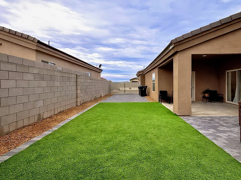 3406 Charleston St — Photo 35