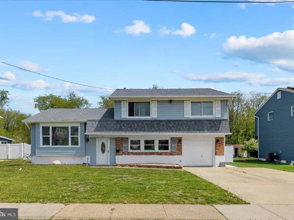 508 Jamestown Rd, Edgewater Park, NJ 08010