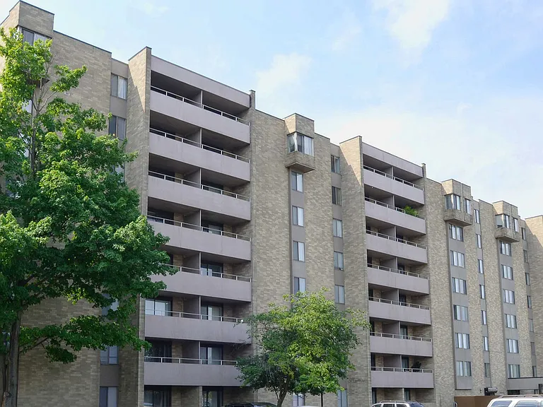 The Heights of Southfield Apartments — Photo 54