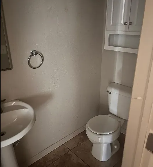 1516 E Madison St — Photo 3