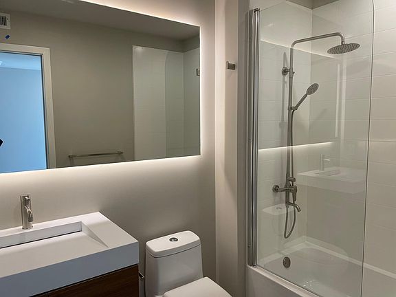 5th image of 808 N 19th St #104