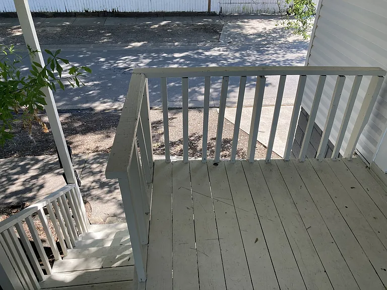 1812 G St N #1 — Photo 18