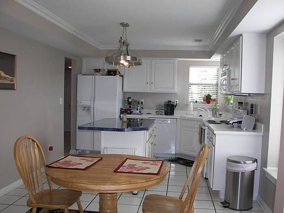 5th image of 3929 Westbrook Dr