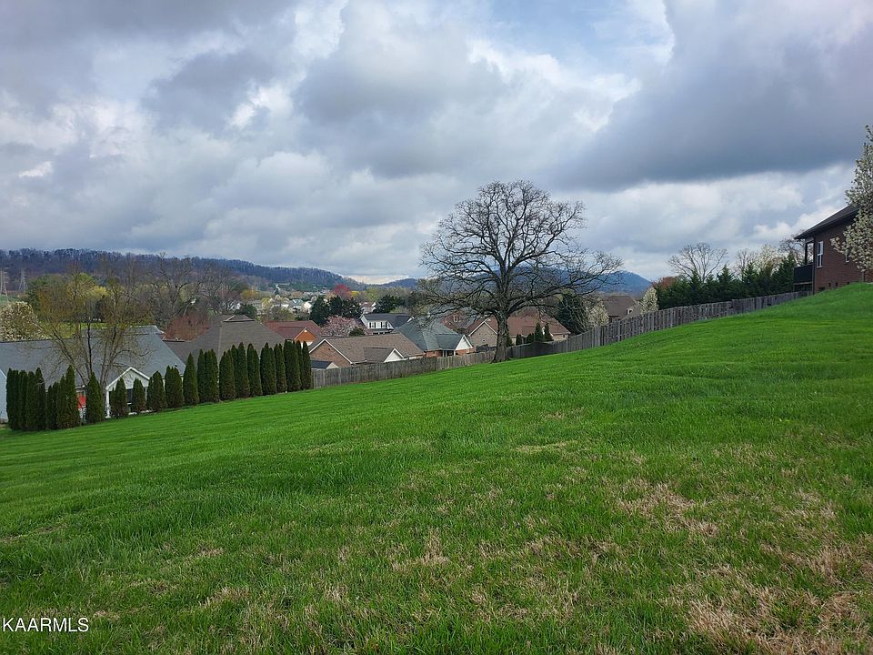 2nd image of 5571 Meadow Wells Dr 75-lot 1