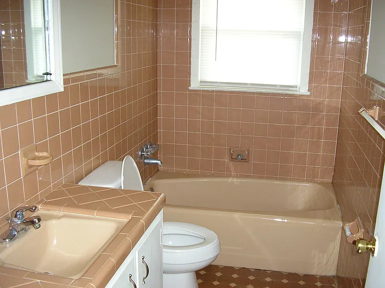 909 Cabell Dr #A — Photo 4