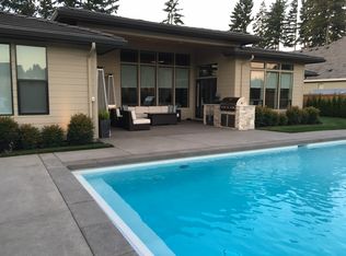 14907 NE 10th St, Vancouver, WA 98684