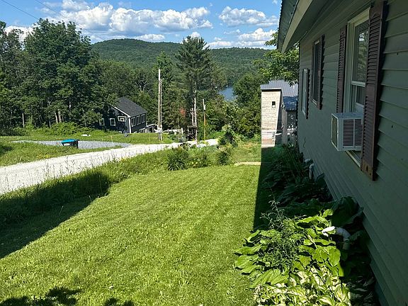 3rd image of 70 Shadow Lane