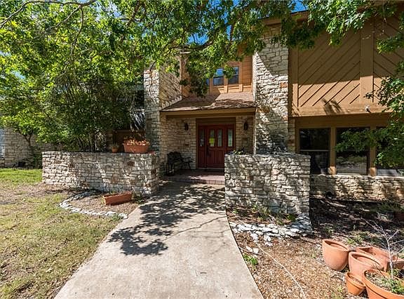 5th image of 3025 Yukon Cir