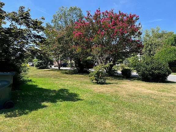 2nd image of 14119 Sweet Bay Dr