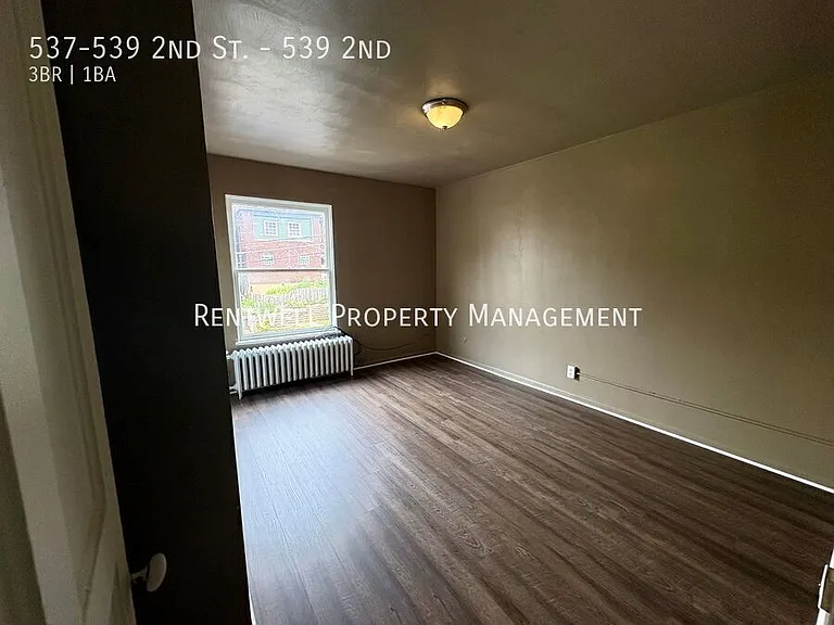 537-539 2nd St #539 2ND — Photo 15