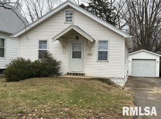 528 Rosehill Ave, Springfield, IL 62704