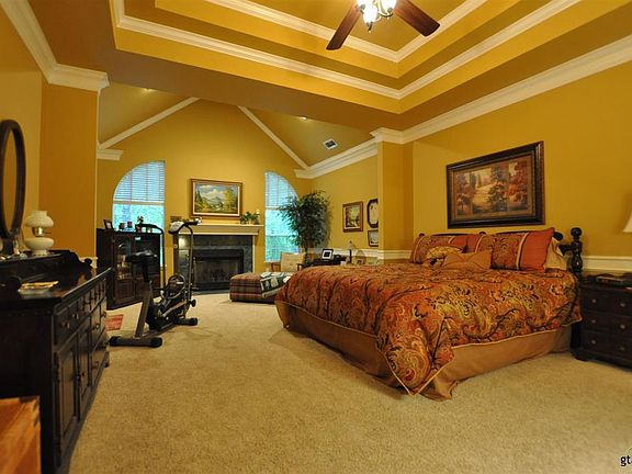 4th image of 3303 Cripple Creek Dr