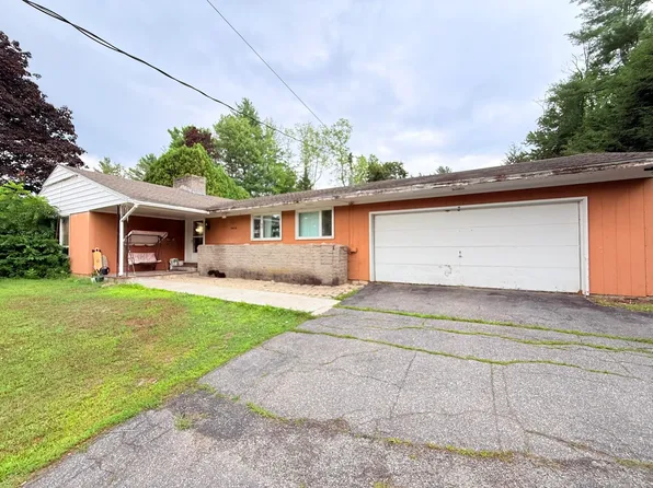 62 Ridge Avenue, Claremont, NH 03743