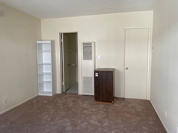 3rd image of 3355 Vinton Ave APT 5
