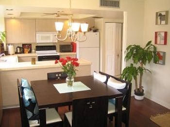 4th image of 1302 Copley Ct