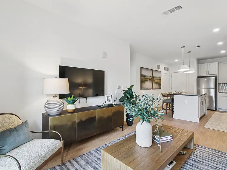 RENDER Turner Lake by Crescent Communities — Photo 14
