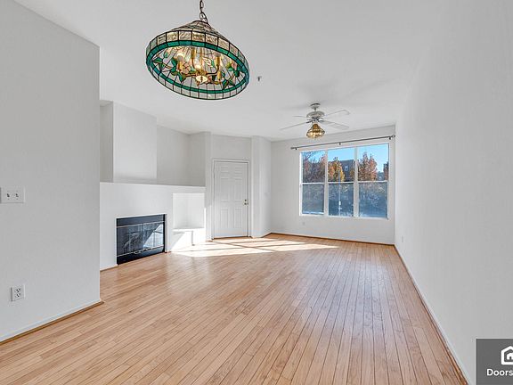 3rd image of 676 Atherton Pl #676