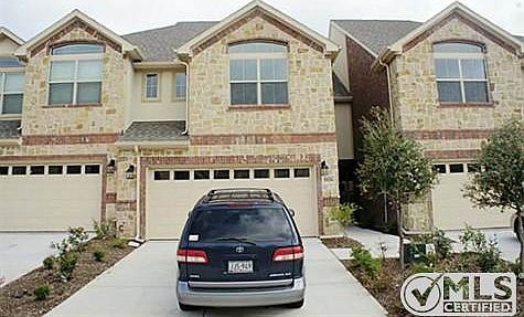 1st image of 1826 Villa Dr