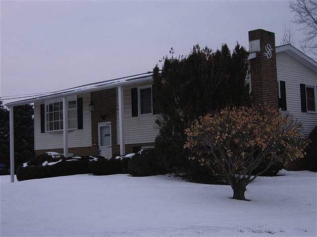 Home for Sale in Millersburg, PA $99,900
