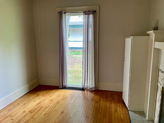 5th image of 505 N Bever St #B
