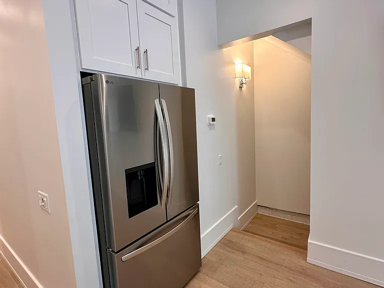 2950 N Sheffield Ave #1F — Photo 7