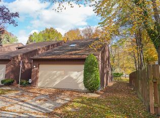 338 Katey Rose Ln #338, Euclid, OH 44143