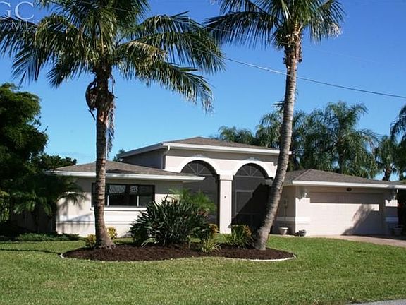 2nd image of 383 Parkway Ct