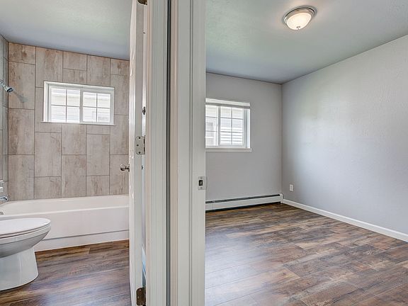 5th image of 520 13th Ave APT 03