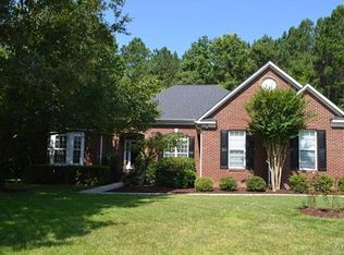 61 Pond View Ln, Fort Mill, SC 29715
