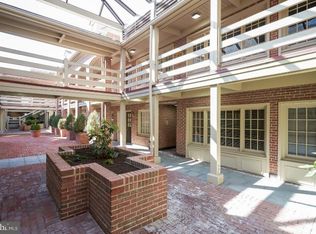 635 S Washington St #635, Alexandria, VA 22314