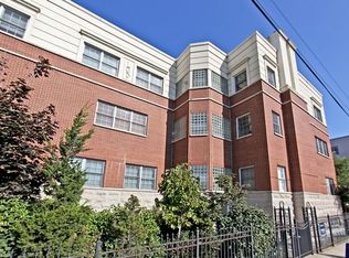 2020 W Grand Ave APT B, Chicago, IL 60612