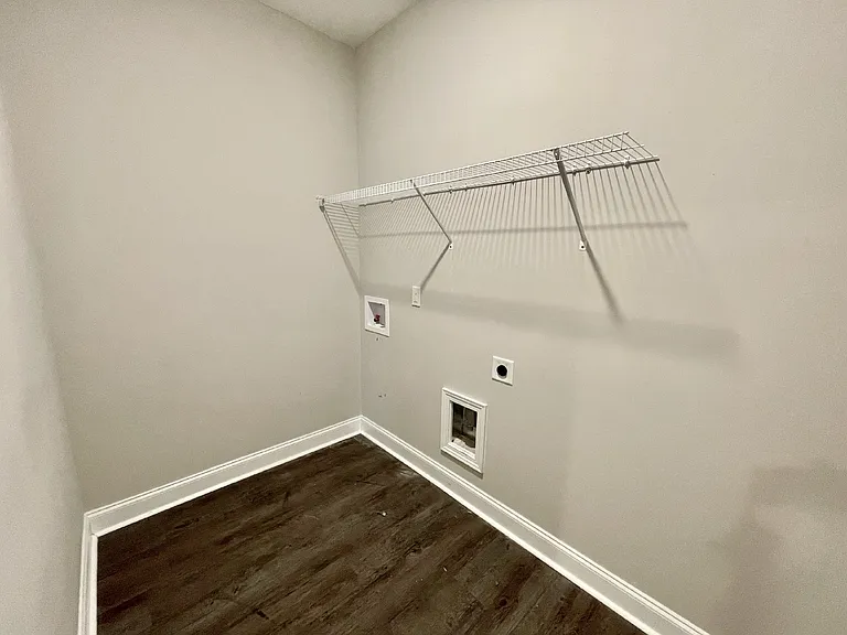 5177 Maxwell Rd — Photo 22