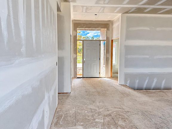 3rd image of 34823 Cardinal Ln