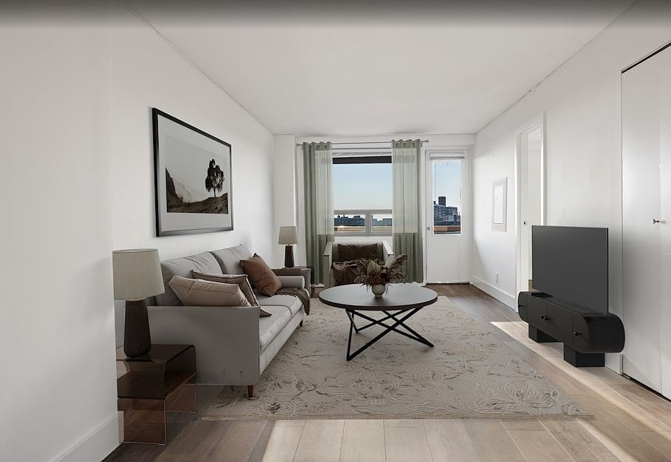1st image of 10420 Queens Blvd APT 5Y