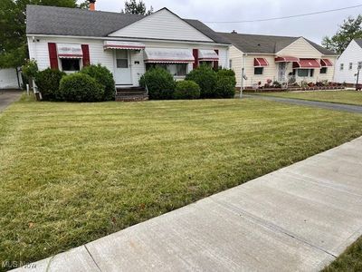 18604 Restor Ave, Cleveland, OH, 44122