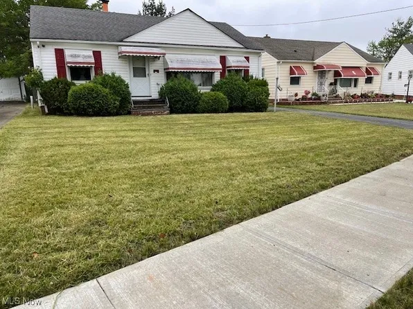 18604 Restor Ave, Cleveland, OH 44122