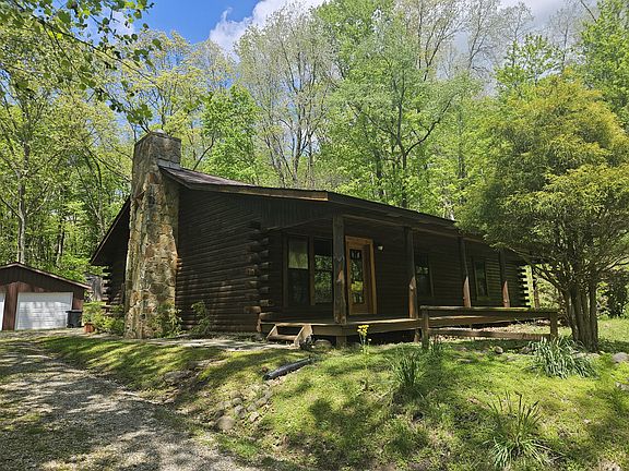 2nd image of 3274 Swans Rd NE