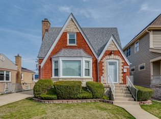 7243 N Oconto Ave, Chicago, IL 60631