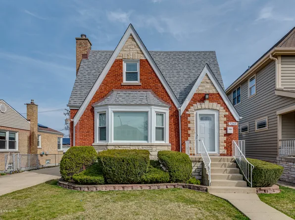 7243 N Oconto Ave, Chicago, IL 60631