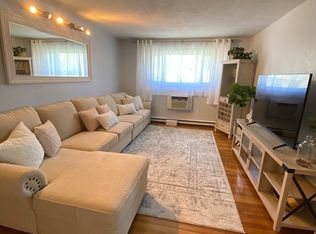 35 Bayview Ter APT 10, Danvers, MA 01923