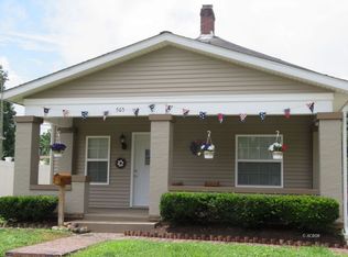 565 Chestnut St, Nelsonville, OH 45764