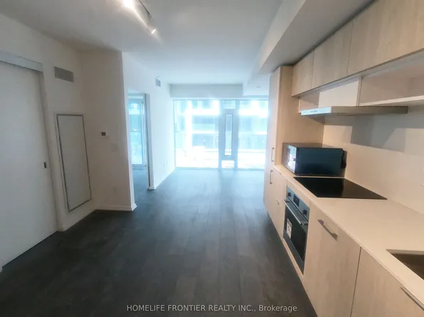 8 Hillsdale Ave E, Toronto, ON